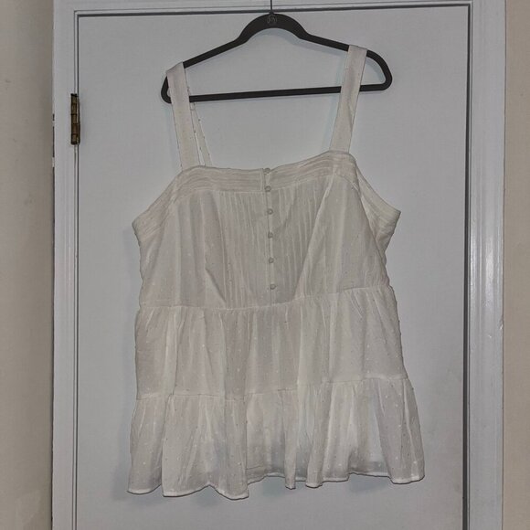 Torrid Size 4x White Swiss Dot Tiered Pin Tuck Tank NWT - Picture 4 of 8